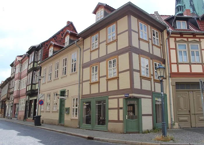 Am Brunnen Апартаменты Кведлинбург